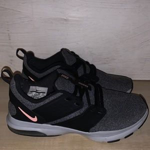 Women’s Nike Running Shoes Sz 7